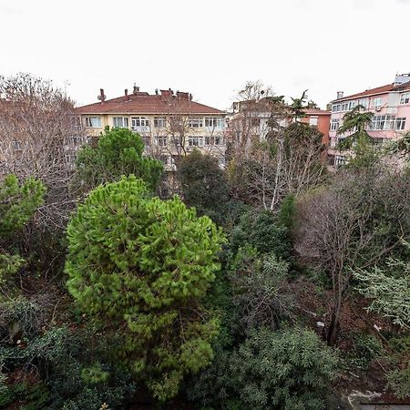 Charming Apartment Surrounded By Vibrant Attractions In Kadikoy Istanbul Exterior foto