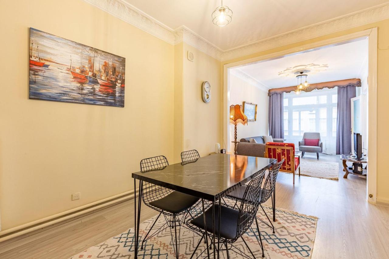 Charming Apartment Surrounded By Vibrant Attractions In Kadikoy Istanbul Exterior foto