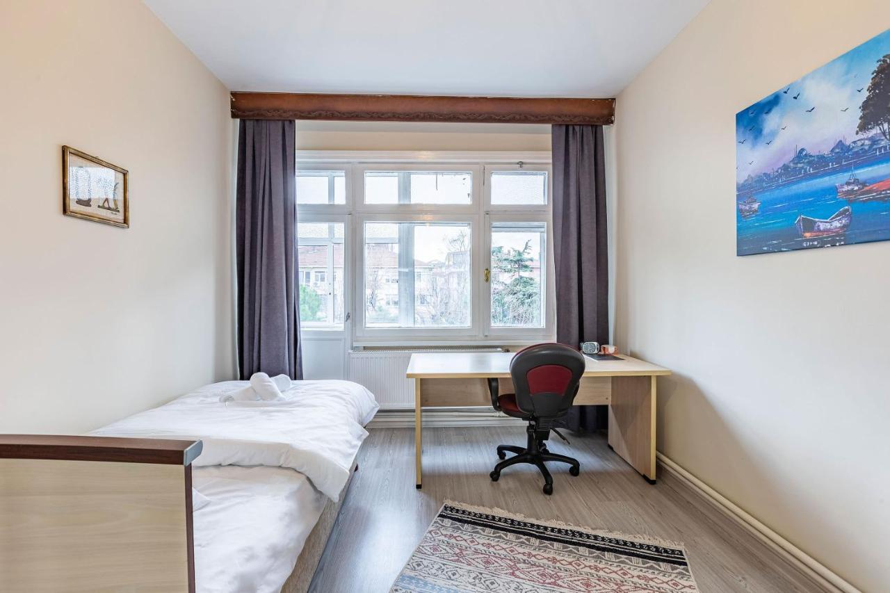 Charming Apartment Surrounded By Vibrant Attractions In Kadikoy Istanbul Exterior foto