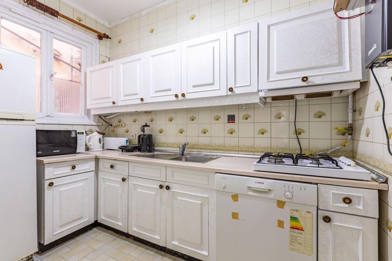 Charming Apartment Surrounded By Vibrant Attractions In Kadikoy Istanbul Exterior foto