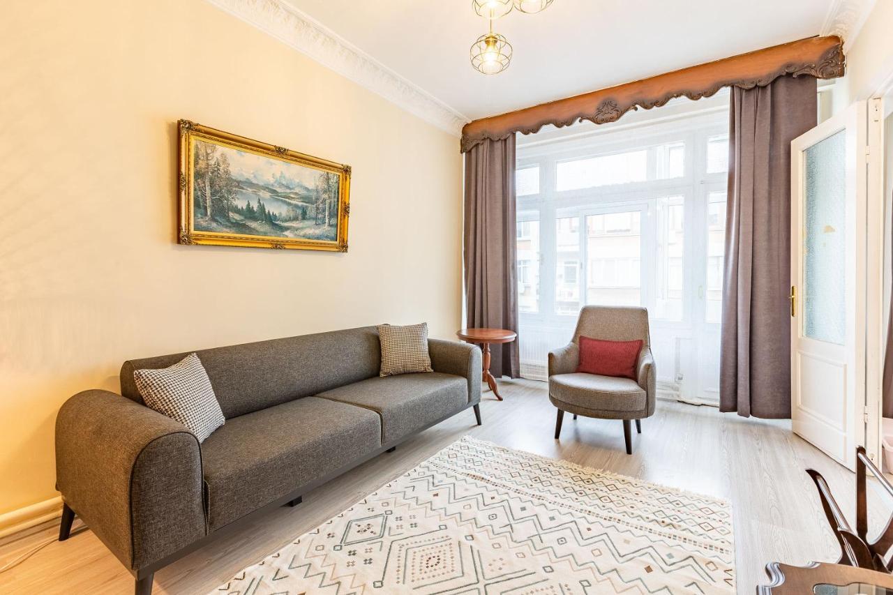 Charming Apartment Surrounded By Vibrant Attractions In Kadikoy Istanbul Exterior foto